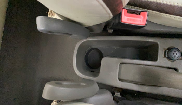 2012 Hyundai i10 MAGNA 1.2, Petrol, Manual, 62,494 km, Driver Side Adjustment Panel