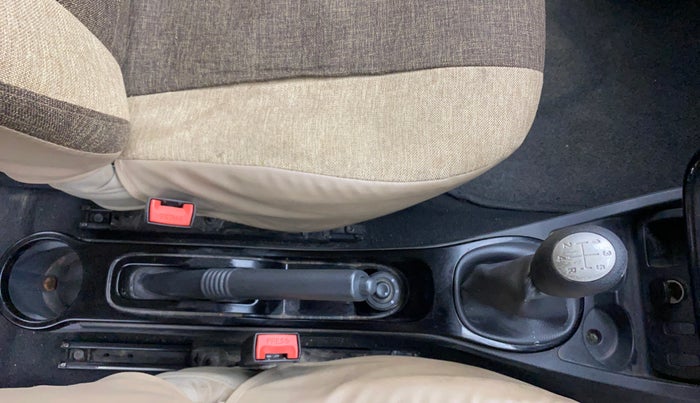 2014 Renault Duster 85 PS RXL DIESEL, Diesel, Manual, 57,666 km, Gear Lever