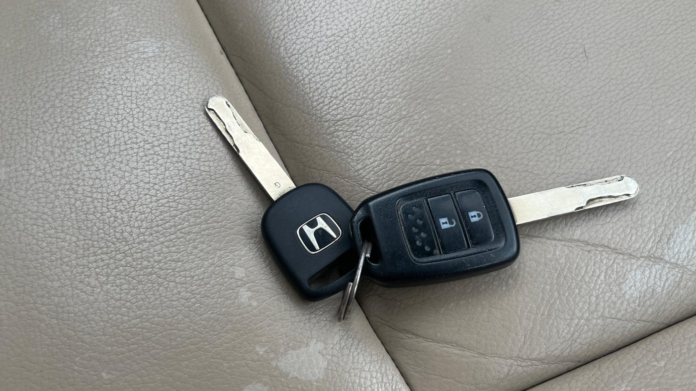 2014 Honda City 1.5L I-VTEC SV CVT, Petrol, Automatic, 85,446 km, Key Close Up