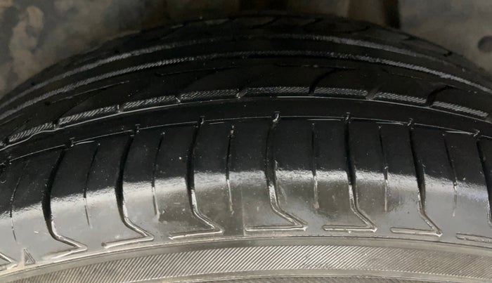 2018 Hyundai Creta SX PLUS AT 1.6 PETROL, Petrol, Automatic, 1,09,264 km, Left Rear Tyre Tread