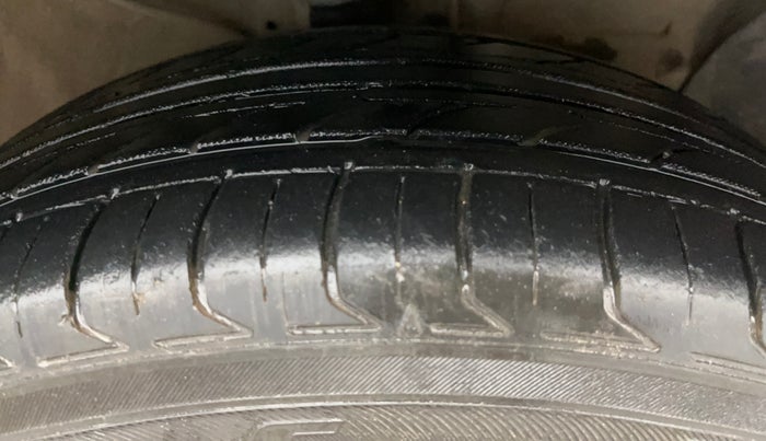 2018 Hyundai Creta SX PLUS AT 1.6 PETROL, Petrol, Automatic, 1,09,264 km, Right Front Tyre Tread