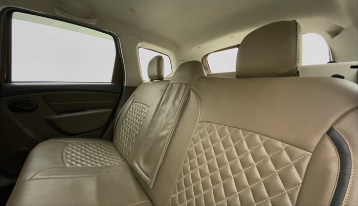 2017 Renault Duster RXL PETROL, Petrol, Manual, 59,407 km, Right Side Rear Door Cabin