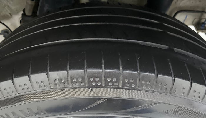 2019 Hyundai VENUE 1.4 CRDI S MT, Diesel, Manual, 61,449 km, Left Rear Tyre Tread