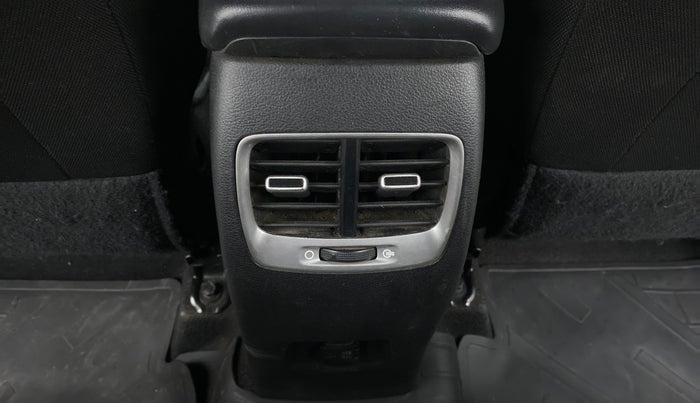 2019 Hyundai VENUE 1.4 CRDI S MT, Diesel, Manual, 61,449 km, Rear AC Vents