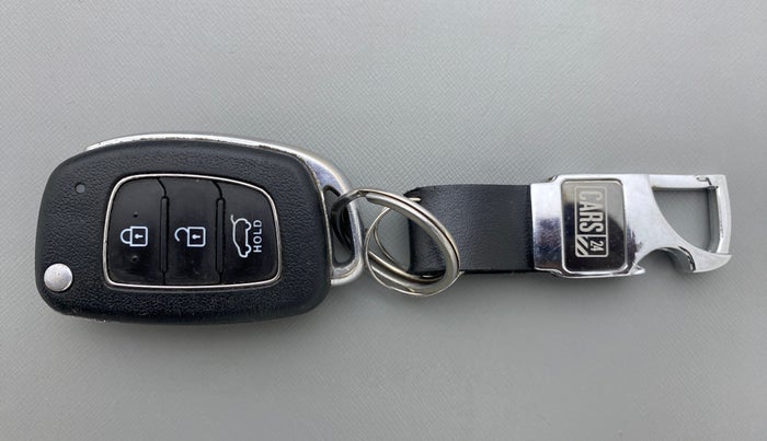 2019 Hyundai VENUE 1.4 CRDI S MT, Diesel, Manual, 61,449 km, Key Close Up