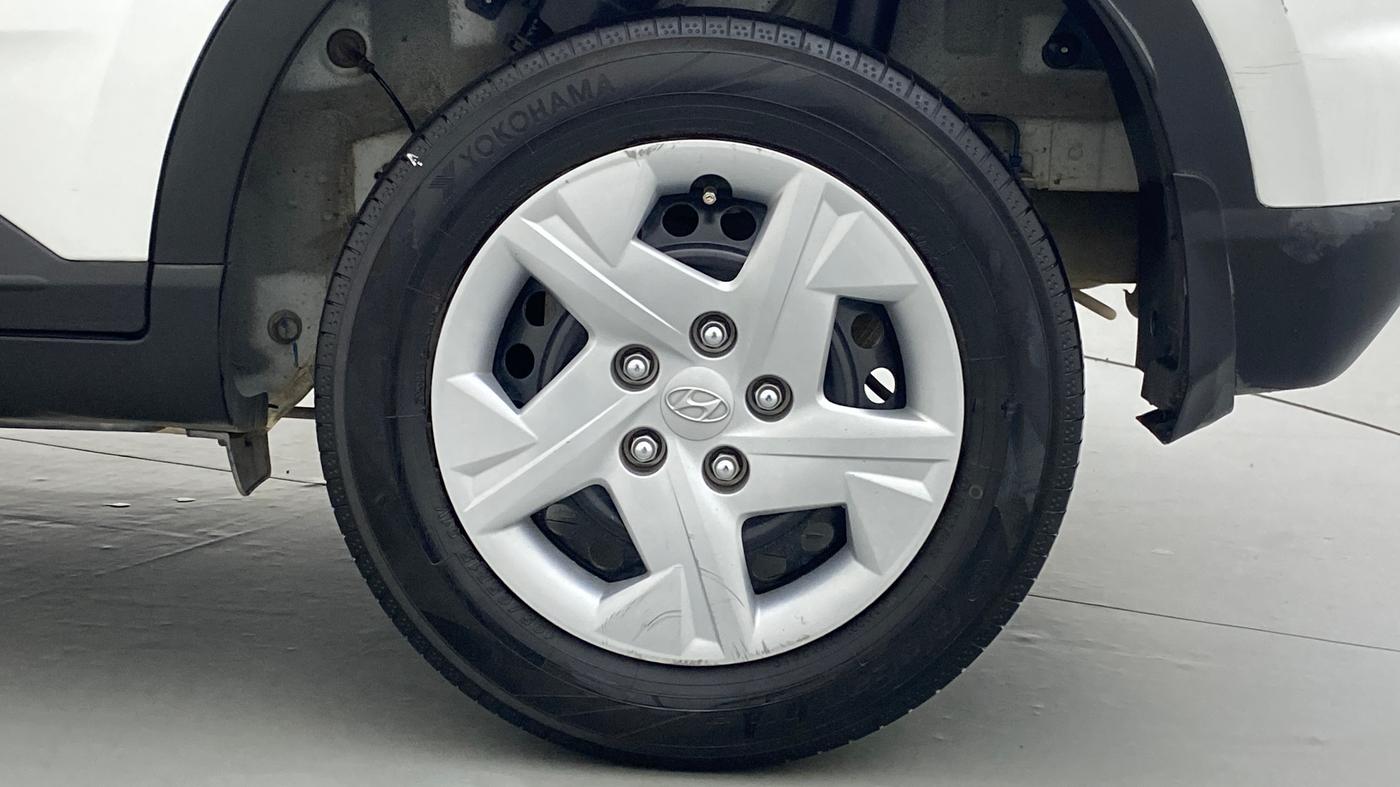 2019 Hyundai VENUE 1.4 CRDI S MT, Diesel, Manual, 61,449 km, Left Rear Wheel