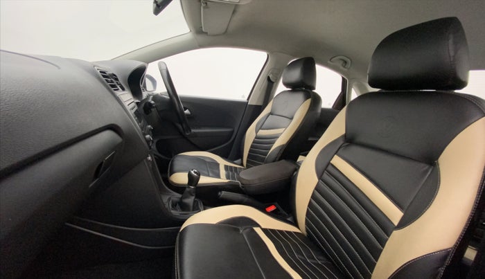 2018 Volkswagen Vento COMFORTLINE DIESEL 1.5, Diesel, Manual, 40,018 km, Right Side Front Door Cabin