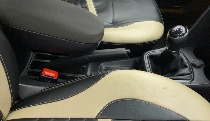 2018 Volkswagen Vento COMFORTLINE DIESEL 1.5, Diesel, Manual, 40,018 km, Gear Lever