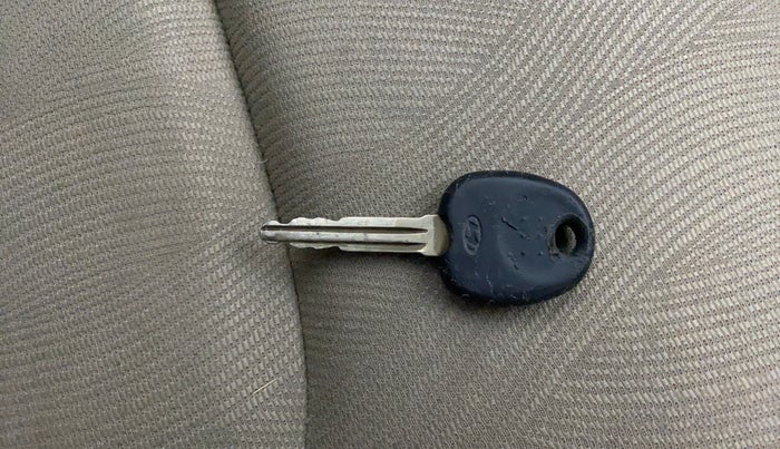 2013 Hyundai i10 SPORTZ 1.2 AT, Petrol, Automatic, 60,984 km, Key Close Up