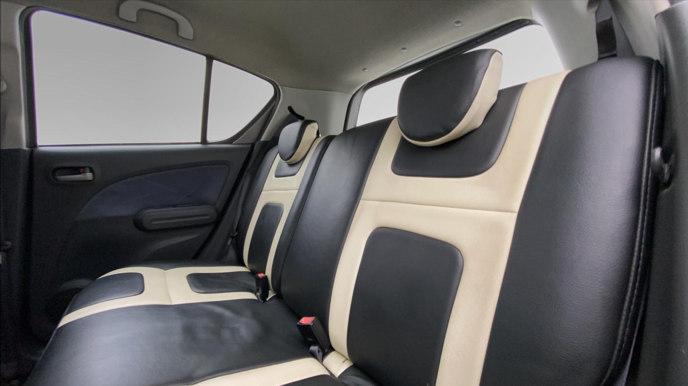 2012 Maruti Ritz VDI, Diesel, Manual, 51,781 km, Right Side Door Cabin View