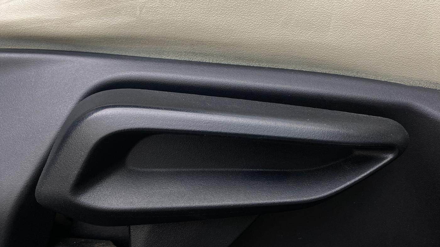 2023 Tata NEXON XZA Plus LUXS Diesel Jet, Diesel, Automatic, 78,710 km, Driver Side Adjustment Panel