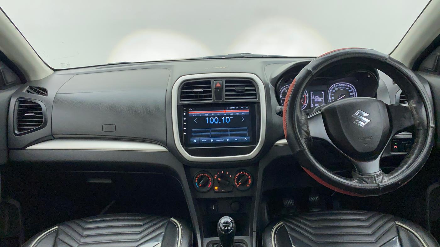 2016 Maruti Vitara Brezza VDI, Diesel, Manual, 69,544 km, Dashboard