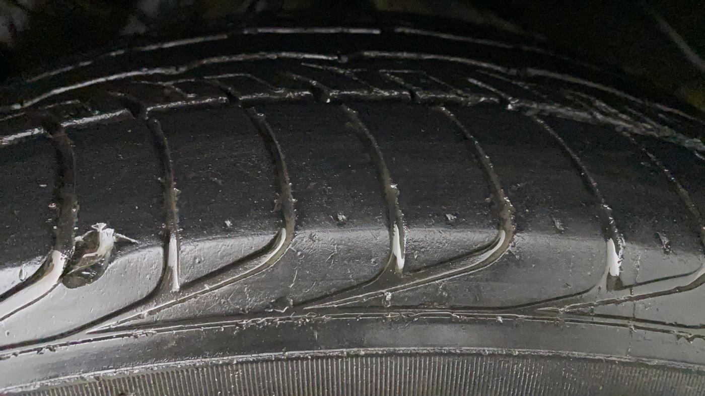 2016 Maruti Vitara Brezza VDI, Diesel, Manual, 69,544 km, Left Rear Tyre Tread