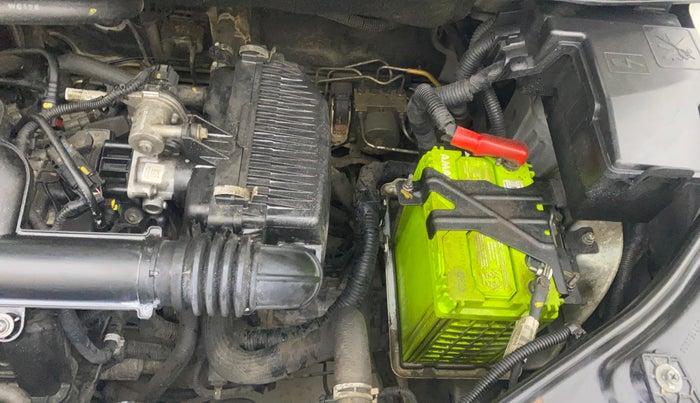 2022 Nissan MAGNITE XV PREMIUM DUAL TONE, Petrol, Manual, 75,684 km, Engine View - Left