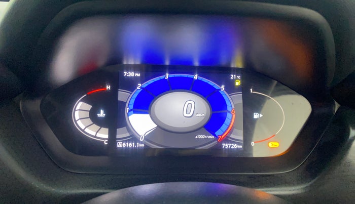 2022 Nissan MAGNITE XV PREMIUM DUAL TONE, Petrol, Manual, 75,684 km, Odometer Image