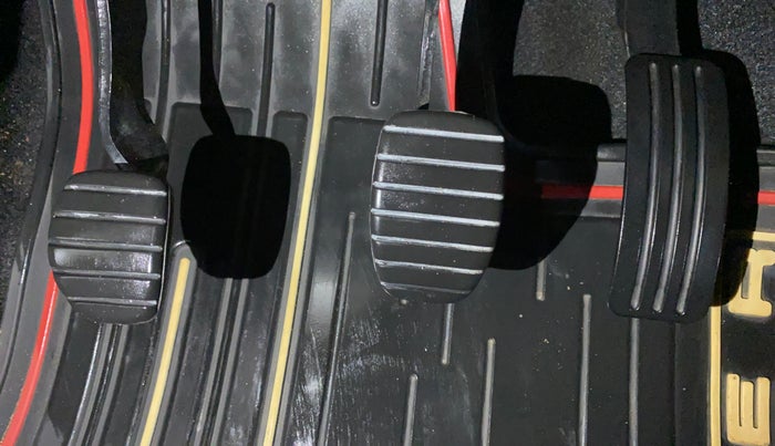 2019 Renault Duster RXS PETROL, Petrol, Manual, 9,212 km, Pedals