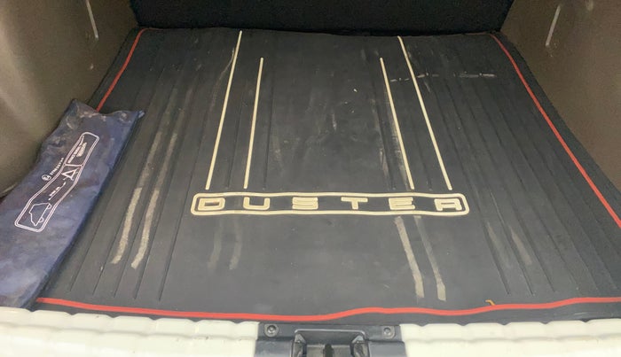 2019 Renault Duster RXS PETROL, Petrol, Manual, 9,212 km, Boot Inside