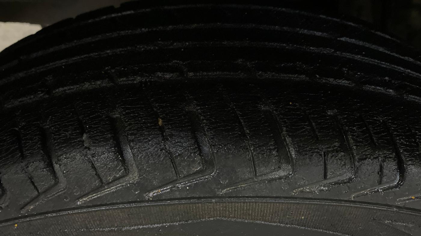 2017 Renault Kwid CLIMBER 1.0, Petrol, Manual, 53,829 km, Right Rear Tyre Tread