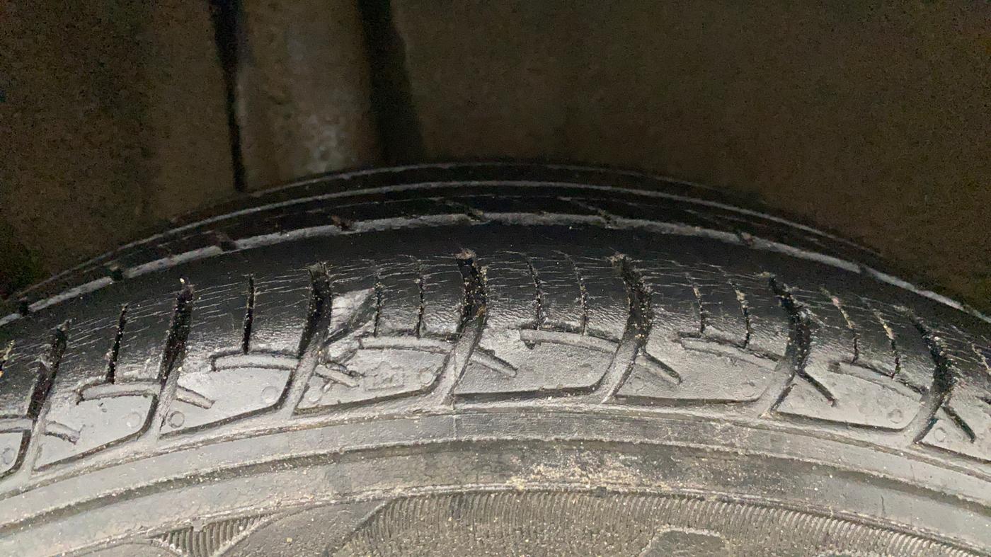 2018 Maruti Baleno DELTA DIESEL 1.3, Diesel, Manual, 90,978 km, Right Rear Tyre Tread