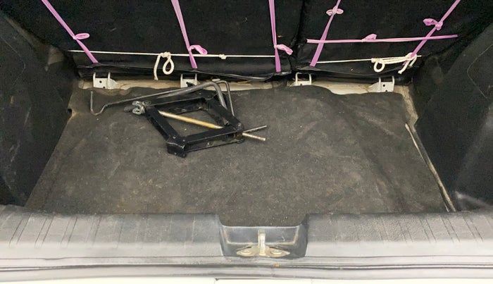 2018 Maruti Baleno DELTA DIESEL 1.3, Diesel, Manual, 90,978 km, Boot Inside