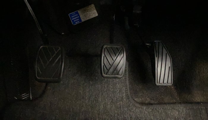 2018 Maruti Baleno DELTA DIESEL 1.3, Diesel, Manual, 90,978 km, Pedals