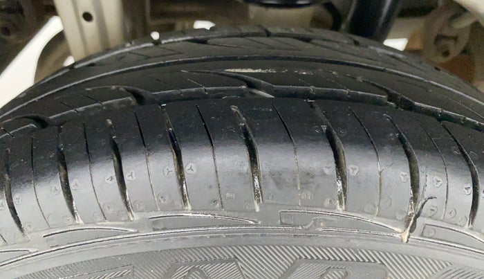 2010 Maruti Alto LXI, Petrol, Manual, 48,622 km, Right Rear Tyre Tread