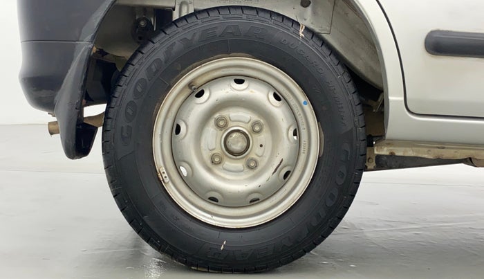2010 Maruti Alto LXI, Petrol, Manual, 48,622 km, Right Rear Wheel