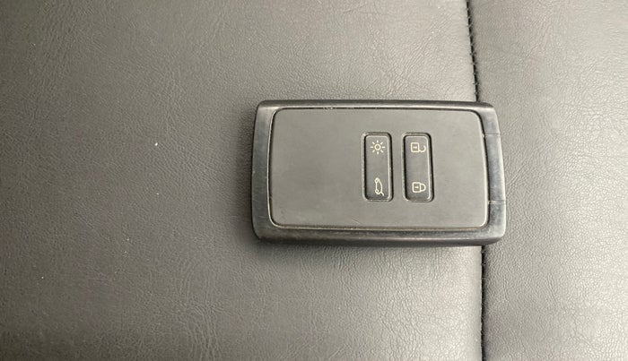 2021 Renault TRIBER RXZ, Petrol, Manual, 33,309 km, Key Close Up