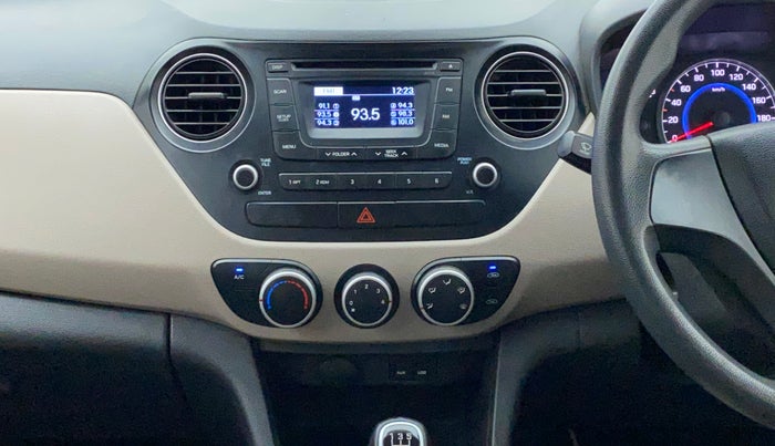 2014 Hyundai Grand i10 SPORTZ 1.2 KAPPA VTVT, Petrol, Manual, 77,767 km, Air Conditioner