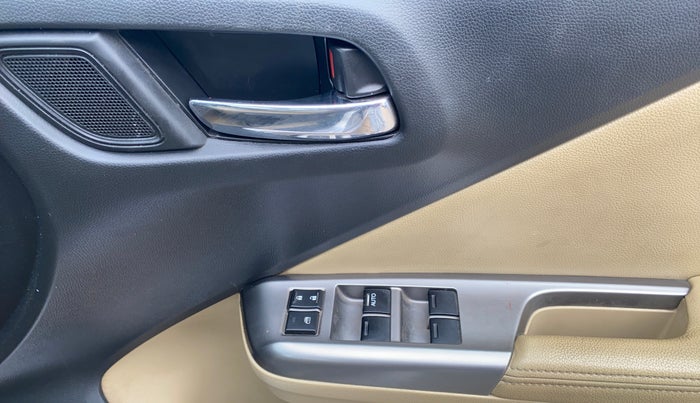 2014 Honda City 1.5L I-DTEC VX, Diesel, Manual, 98,354 km, Driver Side Door Panels Control