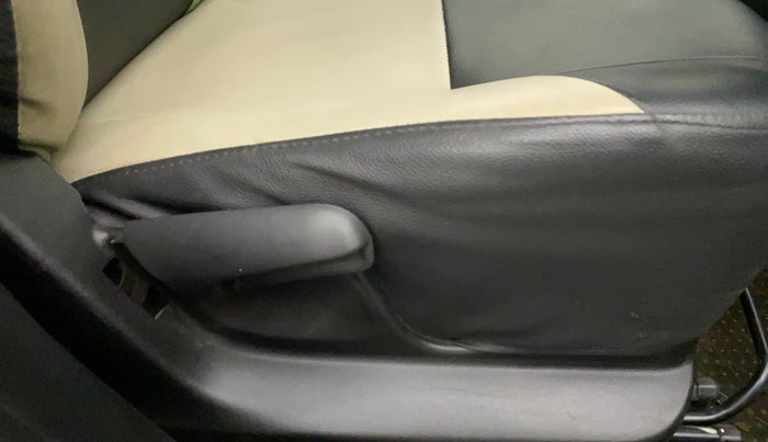 2013 Maruti Swift VXI, Petrol, Manual, 47,735 km, Driver Side Adjustment Panel