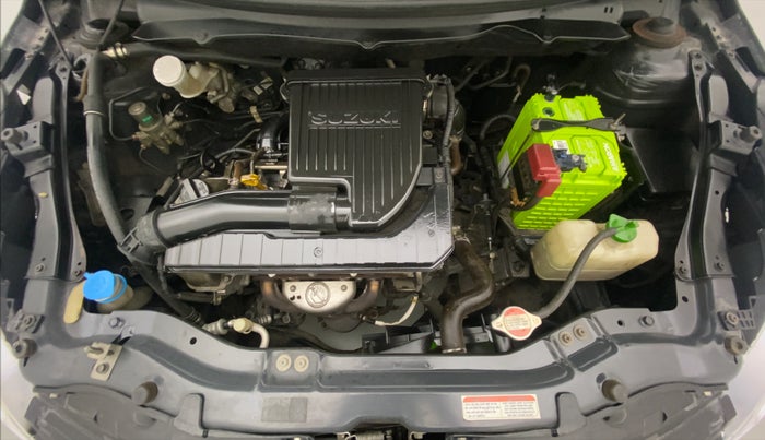 2013 Maruti Swift VXI, Petrol, Manual, 47,735 km, Open Bonet