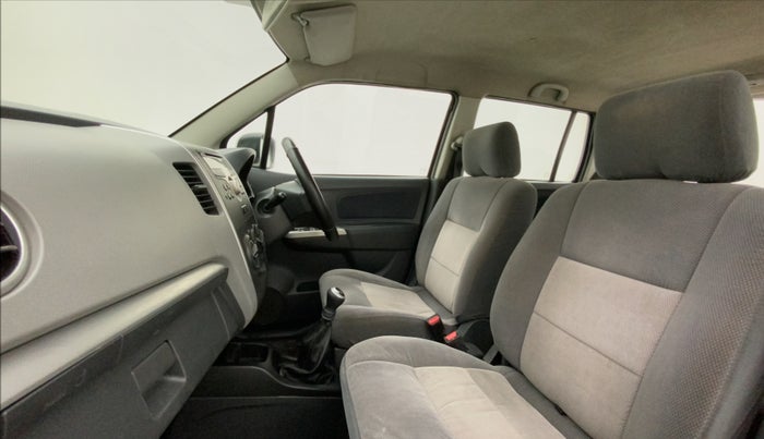 2011 Maruti Wagon R 1.0 VXI, Petrol, Manual, 89,226 km, Right Side Front Door Cabin