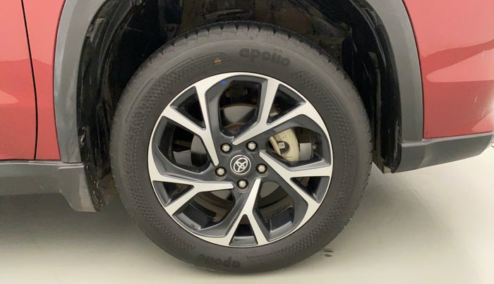 2022 Toyota URBAN CRUISER HYRYDER V AWD NEO DRIVE, Petrol, Manual, 11,072 km, Right Front Wheel