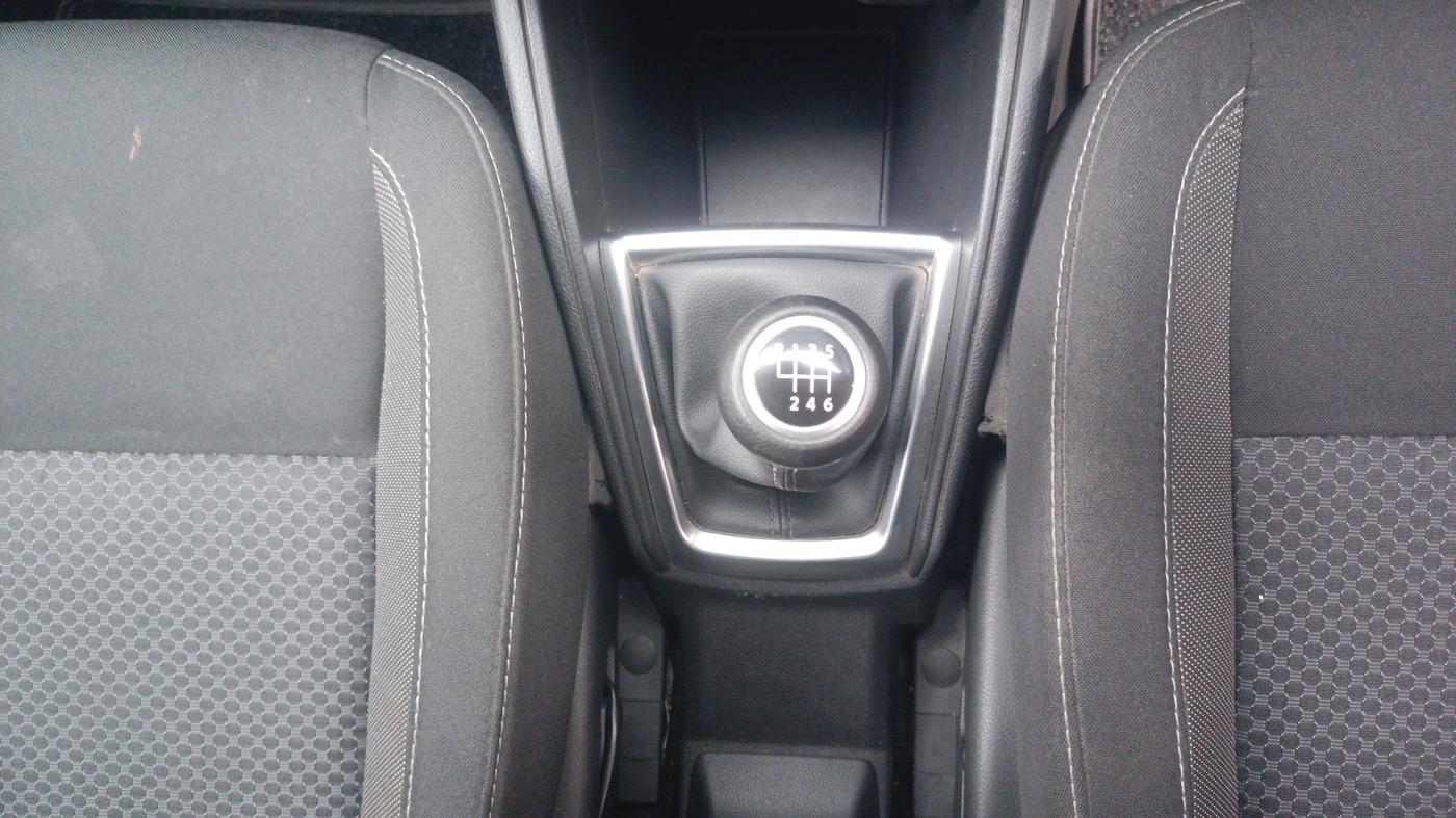 2022 Nissan Kicks XV TURBO 1.3, Petrol, Manual, 26,895 km, Gear Lever