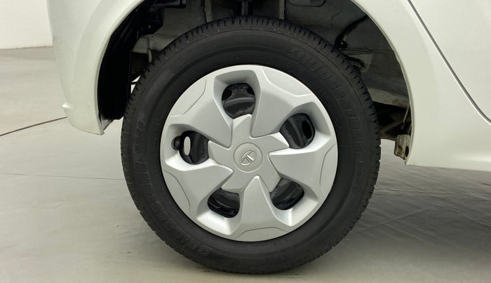 2022 Tata Tiago XT CNG 1.2 RTN, CNG, Manual, 8,140 km, Right Rear Wheel