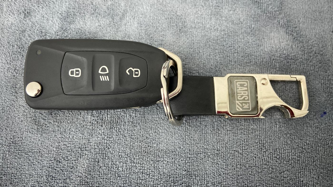 2022 Tata Tiago XT CNG 1.2 RTN, CNG, Manual, 8,140 km, Key Close Up