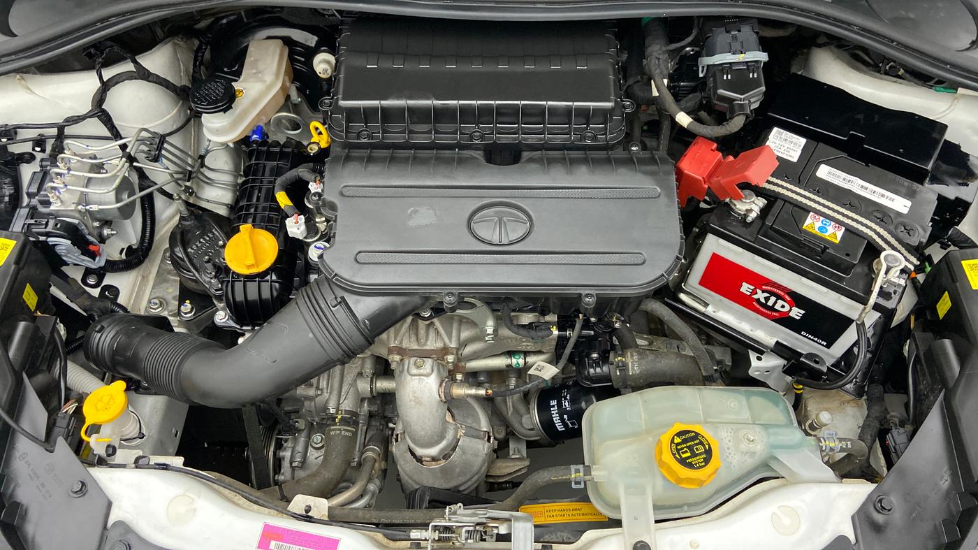 2022 Tata Tiago XT CNG 1.2 RTN, CNG, Manual, 8,140 km, Open Bonet