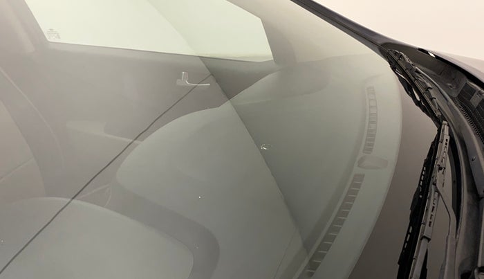 2016 Hyundai Grand i10 SPORTZ 1.2 KAPPA VTVT, Petrol, Manual, 57,479 km, Front windshield - Minor spot on windshield