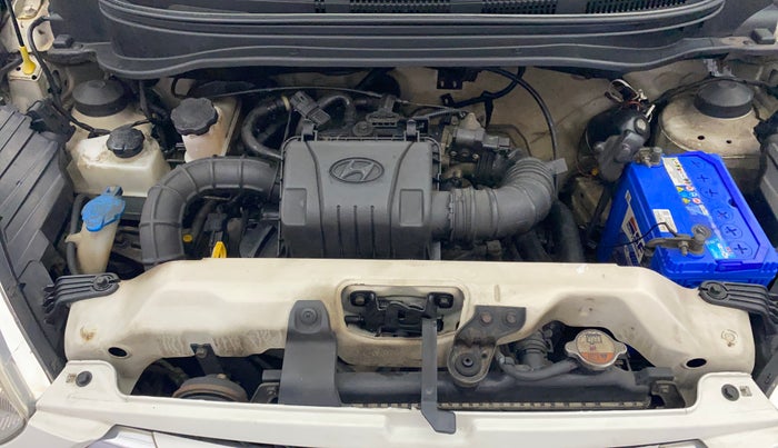 2013 Hyundai Eon ERA +, Petrol, Manual, 21,354 km, Engine View