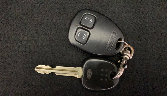 2013 Hyundai Eon ERA +, Petrol, Manual, 21,354 km, Key Close Up