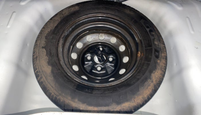 2013 Hyundai Eon ERA +, Petrol, Manual, 21,354 km, Spare Tyre