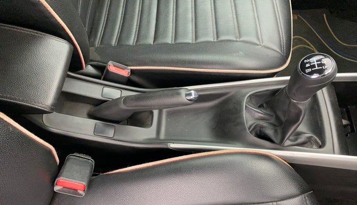 2017 Maruti Baleno ALPHA PETROL 1.2, Petrol, Manual, 56,210 km, Gear Lever