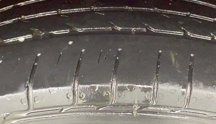 2017 Maruti Baleno ALPHA PETROL 1.2, Petrol, Manual, 56,210 km, Left Rear Tyre Tread
