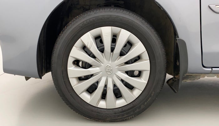 2013 Toyota Etios G, Petrol, Manual, 24,575 km, Left Front Wheel