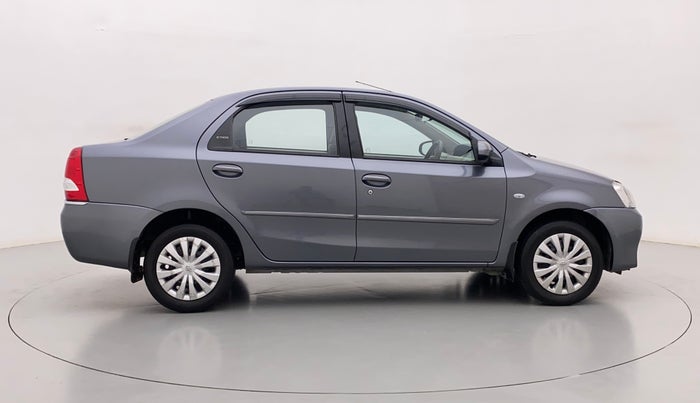 2013 Toyota Etios G, Petrol, Manual, 24,575 km, Right Side View