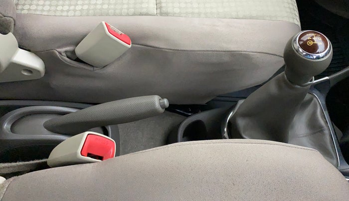 2013 Toyota Etios G, Petrol, Manual, 24,575 km, Gear Lever