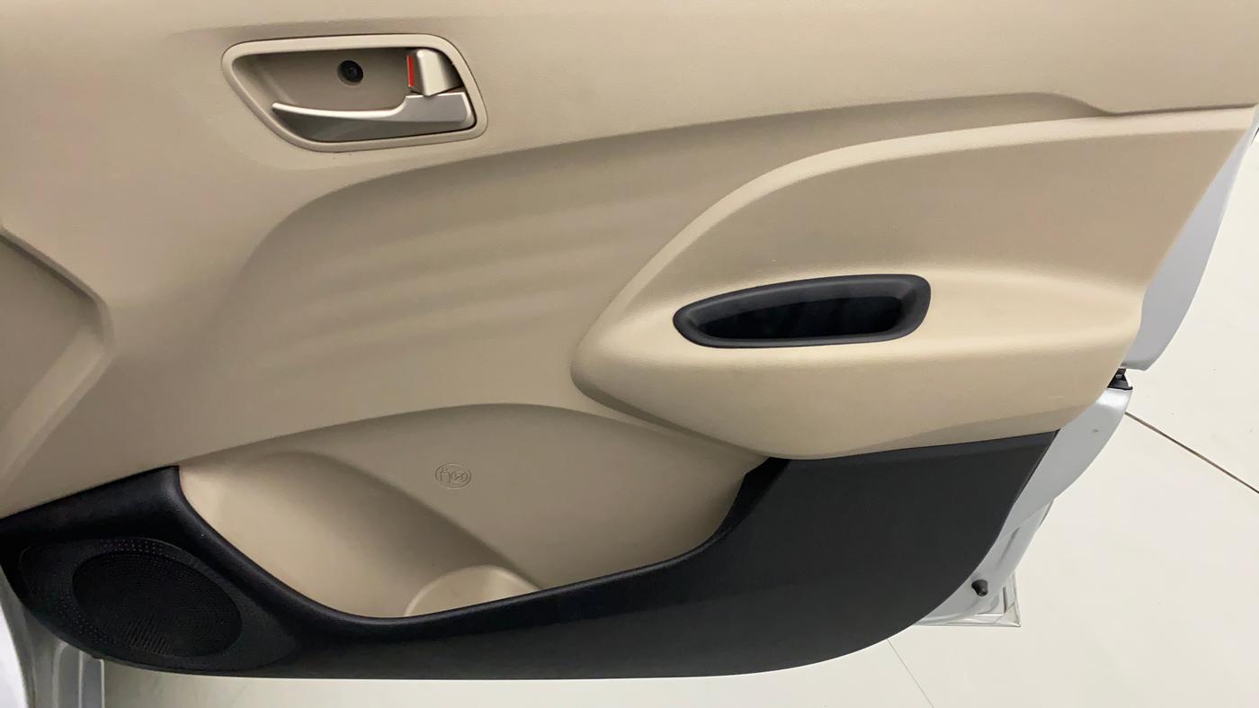 2018 Hyundai NEW SANTRO SPORTZ CNG, CNG, Manual, 50,669 km, Driver Side Door Panels Control
