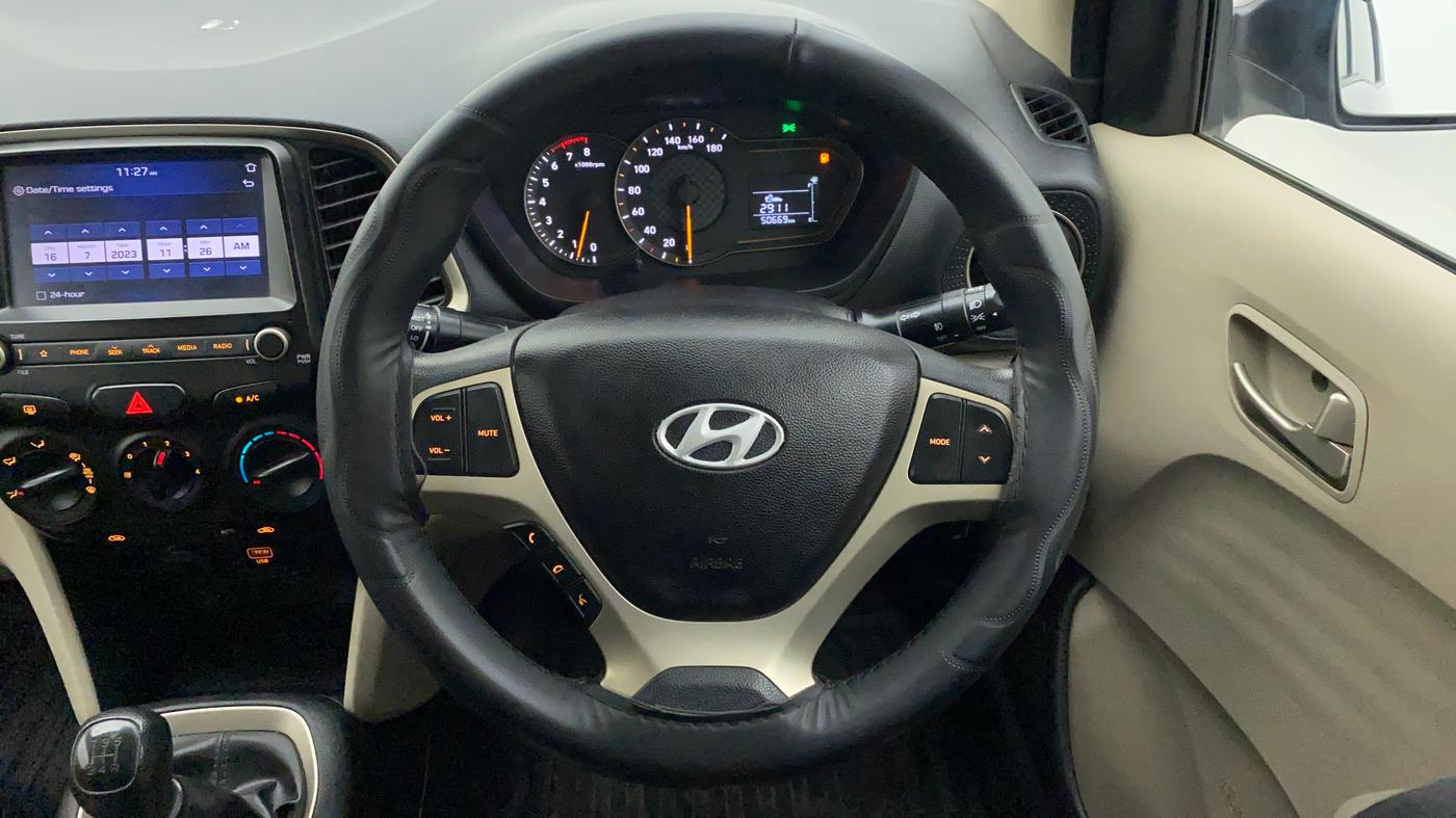 2018 Hyundai NEW SANTRO SPORTZ CNG, CNG, Manual, 50,669 km, Steering Wheel Close Up