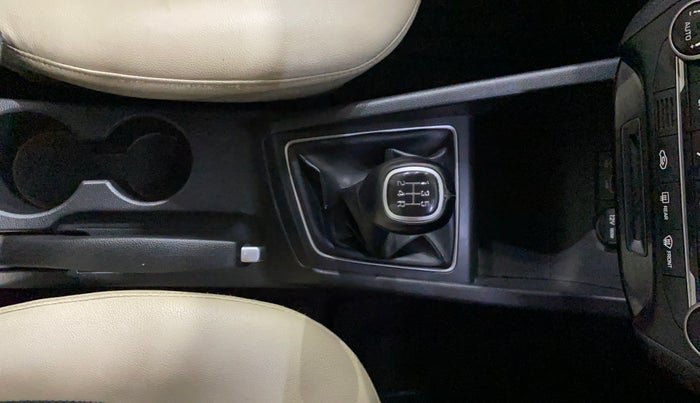 2015 Hyundai Elite i20 SPORTZ 1.2 (O), Petrol, Manual, 13,423 km, Gear Lever